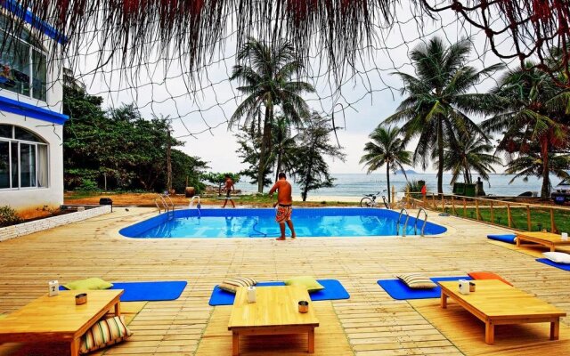 Ri Yue Bay Surfers Stop Hostel
