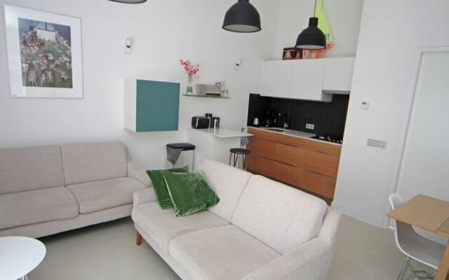 Comfortable Villa With Combi-microwave, Near Terherne
