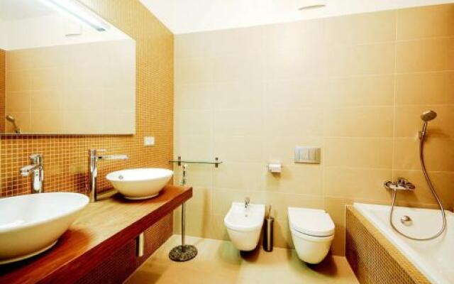 Central Stylish Apartments