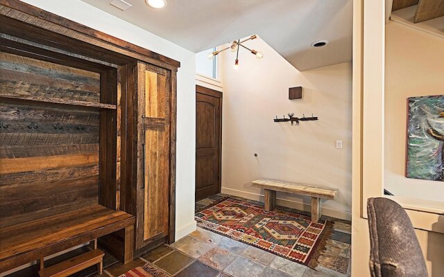 Deer Valley Retreat by Casago