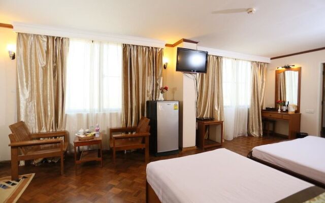 Royal Power Hotel