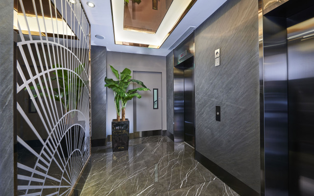Hotel 81 Orchid