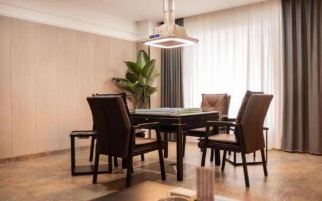 Fengqi City Hotel