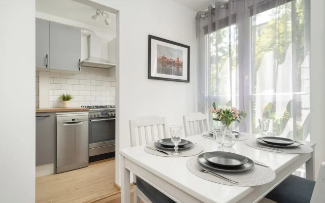 Apartment at the Market by Renters