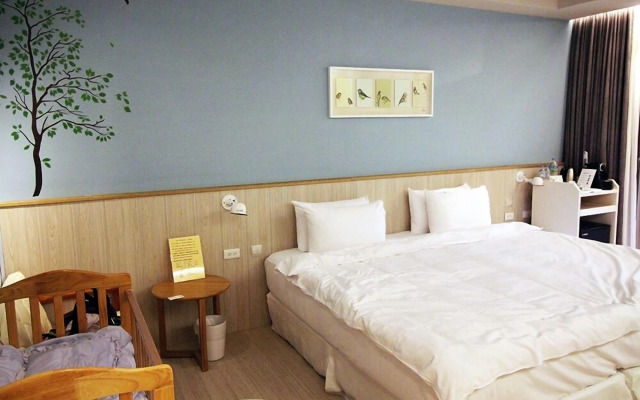 No. 9 Hotel