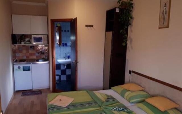 Mini Vendégház Apartman - kiadó apartman Budaörs, kiadó szállás Budaörs