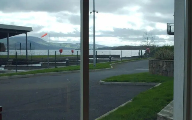 Lakeside Jetty Holiday Homes