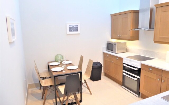 Town Hall Lofts Settle Apartment 2