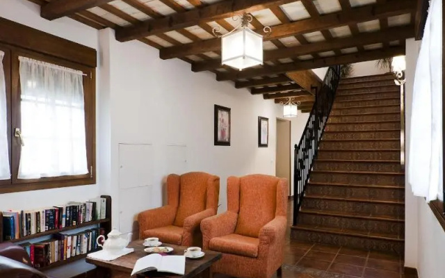 Hotel Restaurante Blanco y Verde