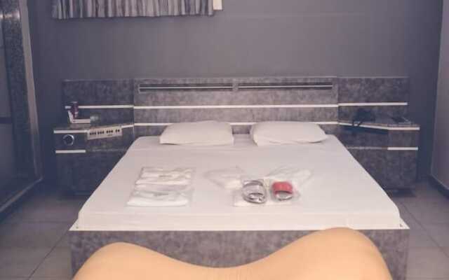 Styllus Motel - Adults Only