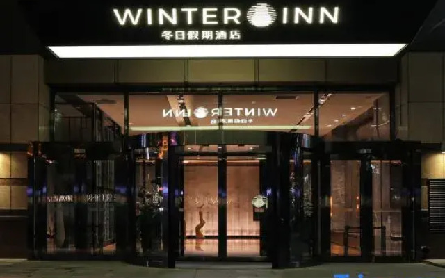 Winter Inn
