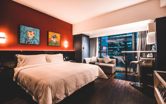 M Hotel