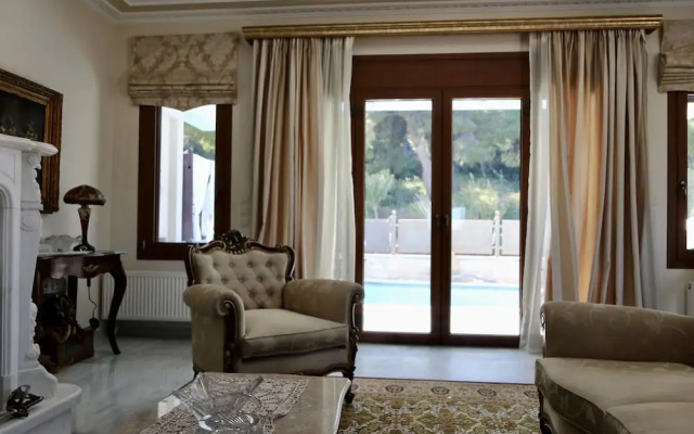 Villa Ariadne