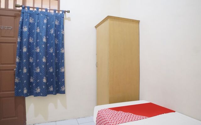 Hotel O Kost Ketapang Syariah