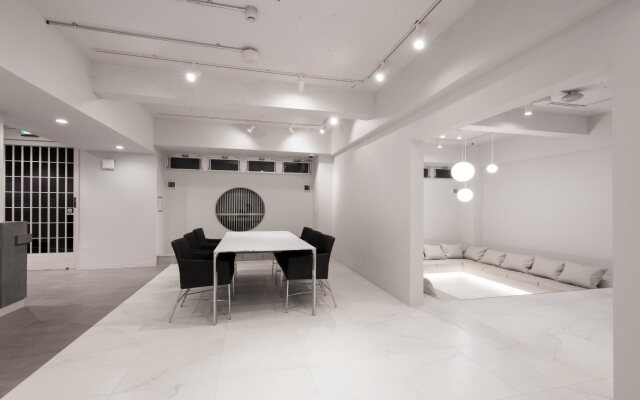 Tsukimi Hotel