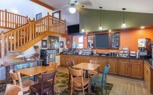 Spark by Hilton Cedar Falls