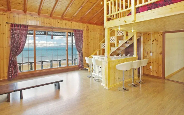 Morwenna Pension