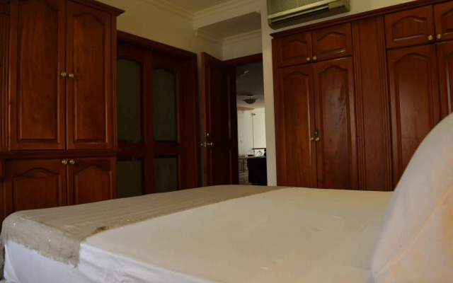 Casa Bella Suites