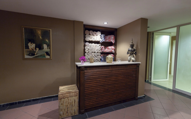 XL Hotels Hotel