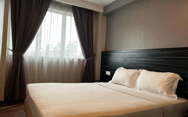 Signature Hotel
