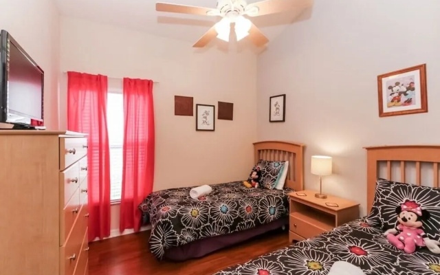 Peace 4 Bedroom Home