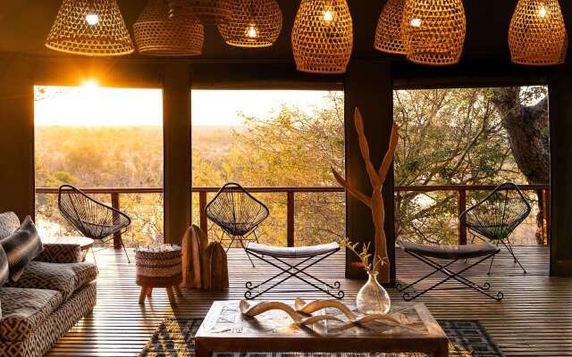 Simbavati Hilltop Lodge