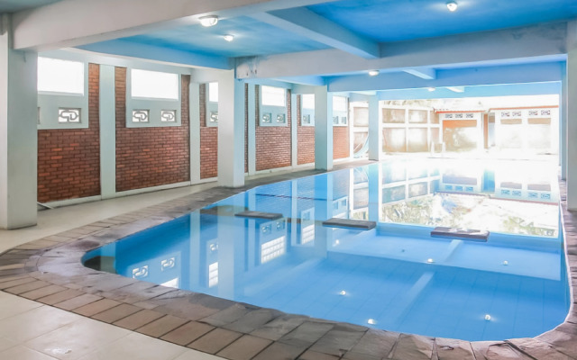 Urbanview Hotel Syariah Insani Cisarua Puncak