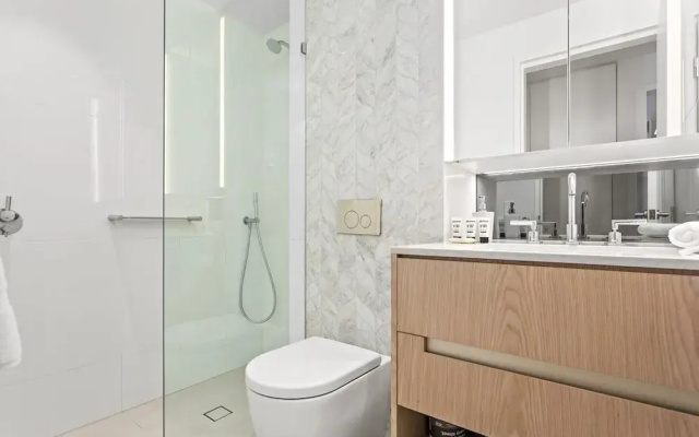 Beautiful 2-bed Unit In Incredible Location