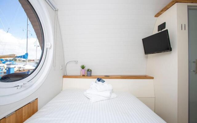 Sea Breeze Ark 900 Boat