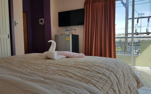 V-House Hotel