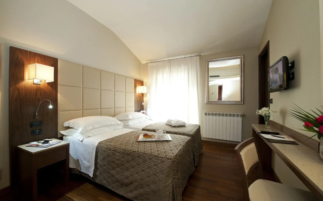 Fenice Milano Hotel