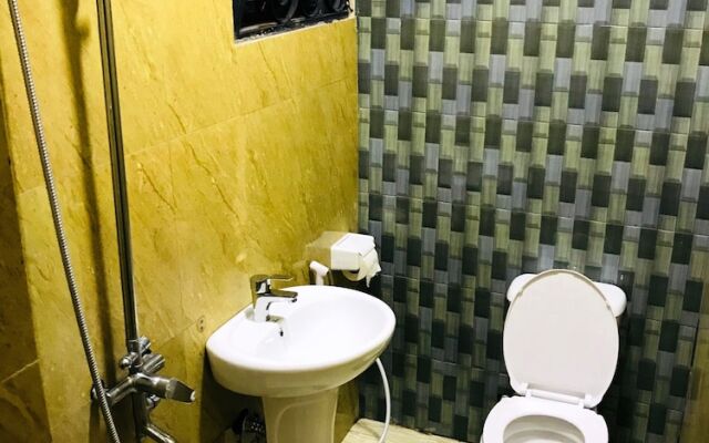 Savannah House - Hostel