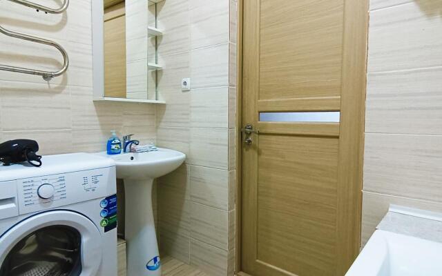 Apartments on 7B Saraishyk street