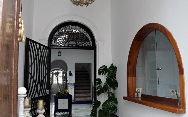 Hostal Puerta de Arcos