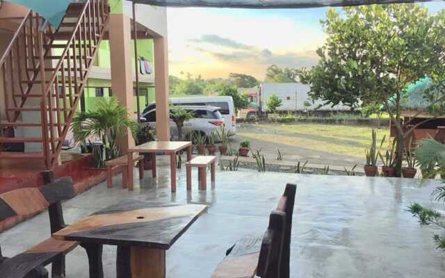Evangeline Garden and Lodge