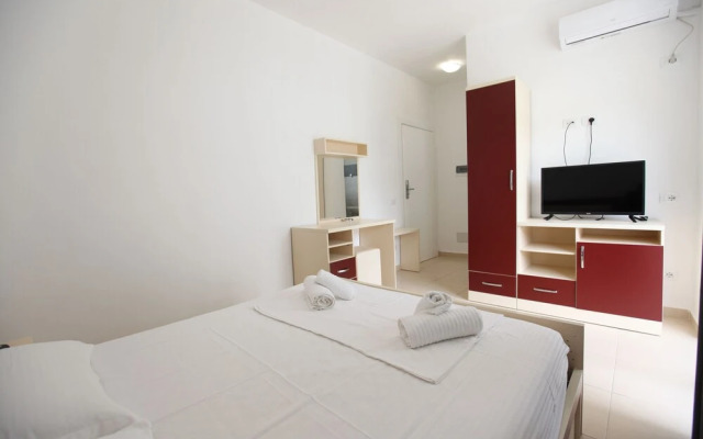 Zahos Hotel