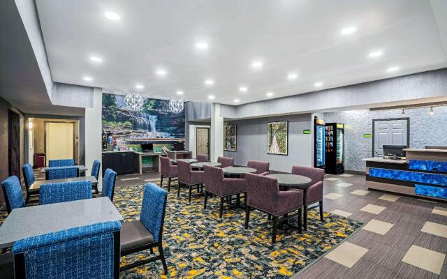 La Quinta Inn & Suites by Wyndham Cookeville