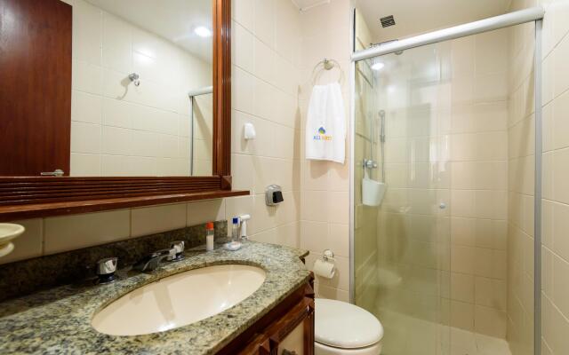 Pineapples Pdc1103 Barra da Tijuca 3 pax
