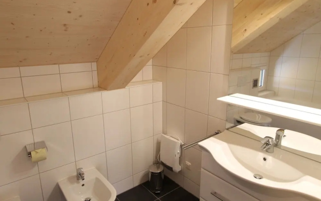Cozy Chalet with near Ski Area in Klippitztörl