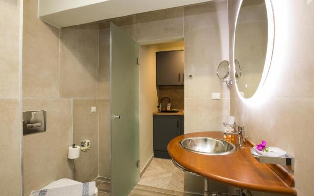 Limonero New City Apartment 2 with Private Parking