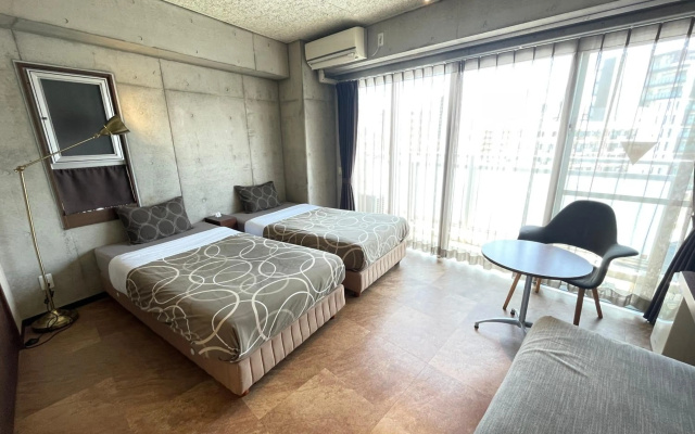 Condominio Makishi – Guest Rooms – Naha