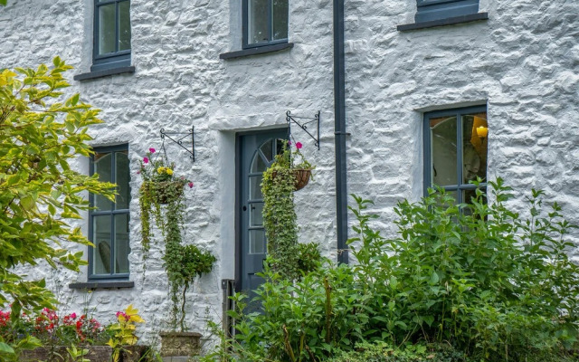 White Mill - 4 Bed - Lampeter Velfrey