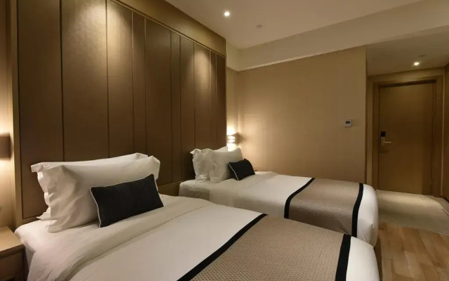 SHANGHAI-DECO Hotel