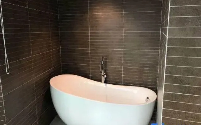 Xana Hotelle· Nanchang Tengwangge Walking Street