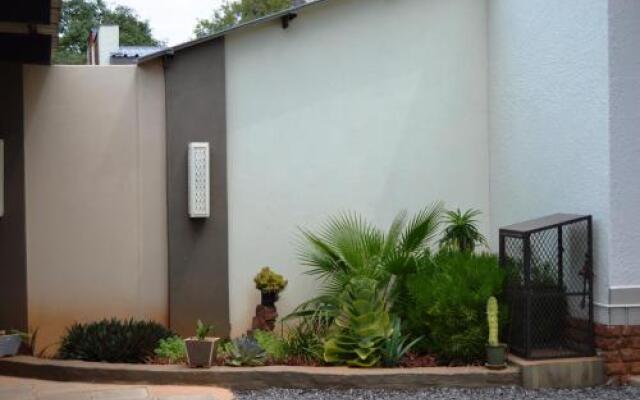 AAA Rose Garden Guesthouse