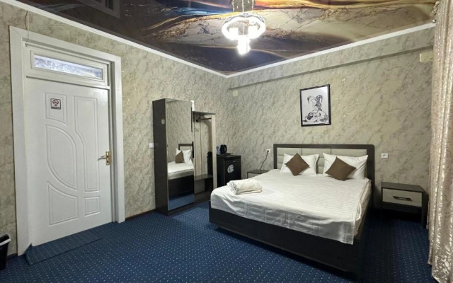 Sultan Hotel