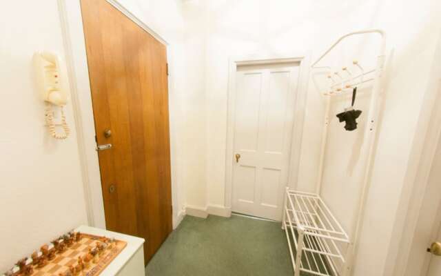 Cozy, Clean 1BR Marylebone Flat for 4