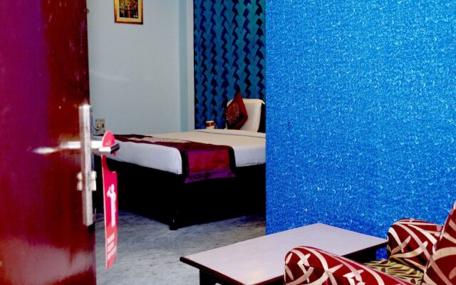 OYO Flagship 3071 Hotel Kamesh Hut