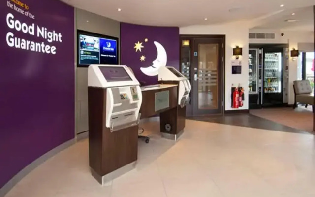 Premier Inn Exeter (M5 J29)