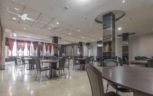 OYO 1081 Allson City Hotel Makassar